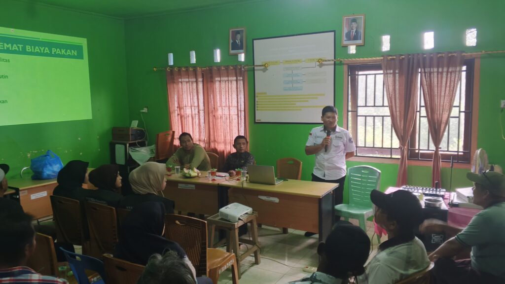 Pemaparan materi pendampingan budidaya kakap putih